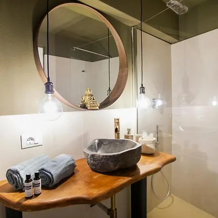La Lanterna Apartament *