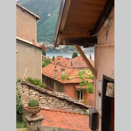 La Lanterna Apartment Carate Urio